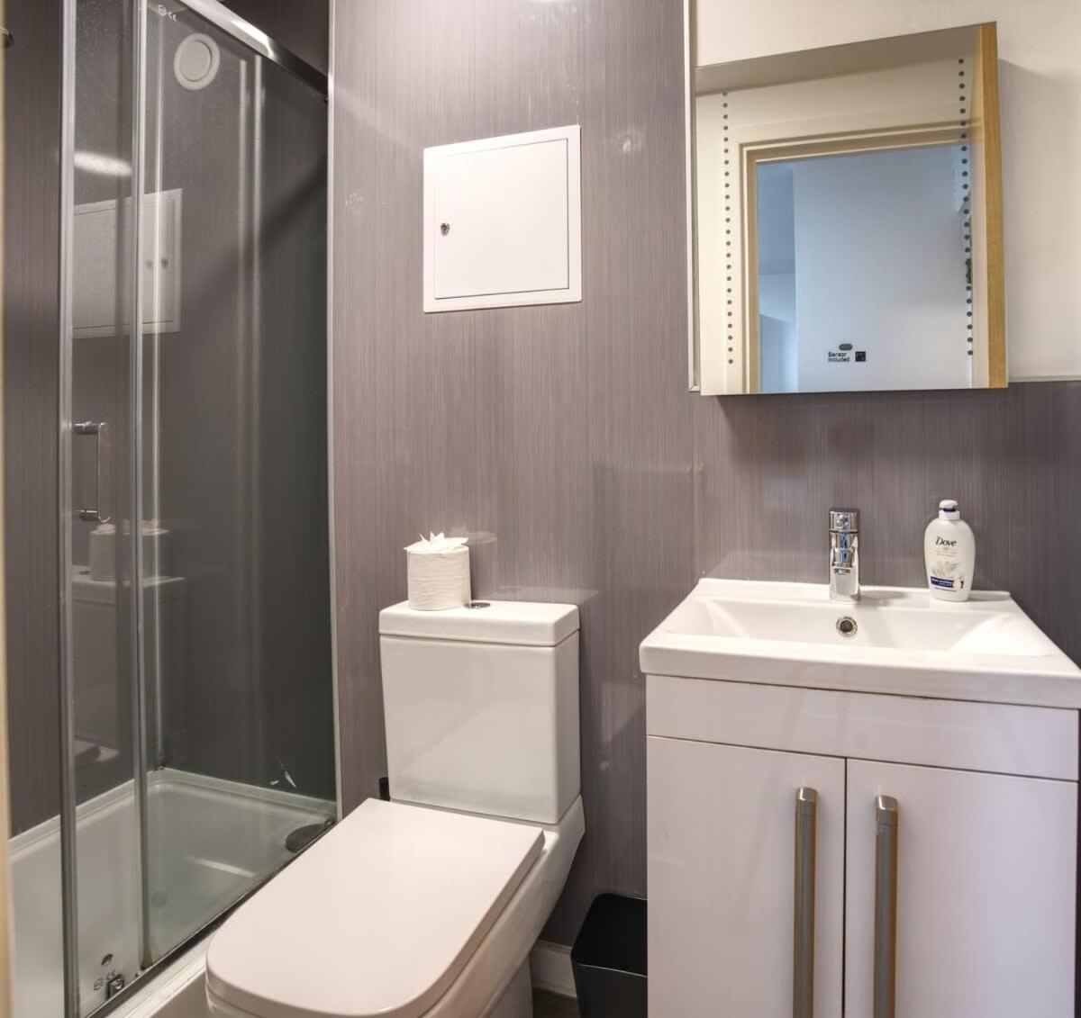2Br City Centre Apt, Self Check In, Wifi, By Derbnb 谢菲尔德 外观 照片