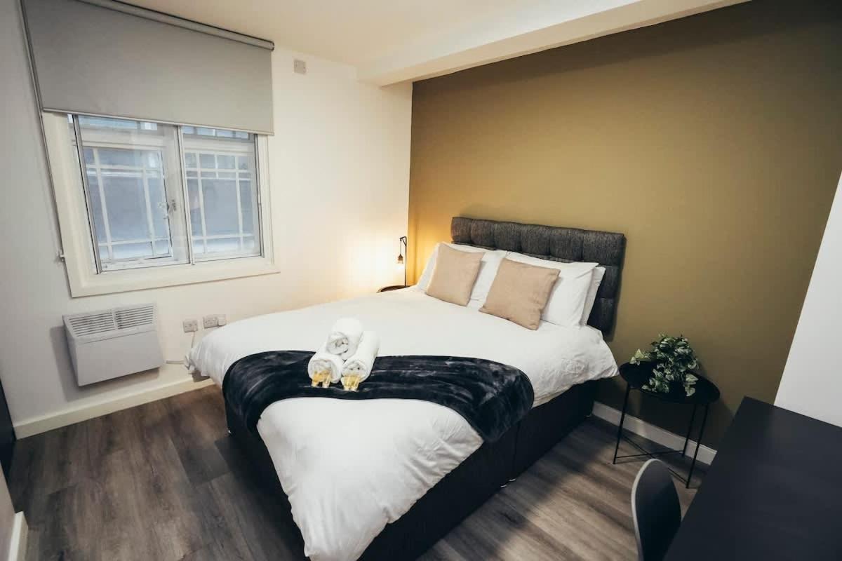 2Br City Centre Apt, Self Check In, Wifi, By Derbnb 谢菲尔德 外观 照片