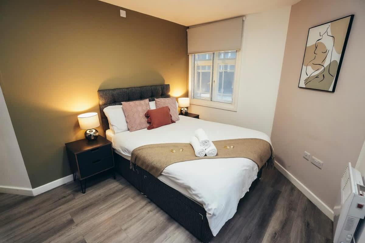 2Br City Centre Apt, Self Check In, Wifi, By Derbnb 谢菲尔德 外观 照片